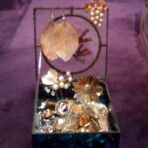 Leaves&Flowers Treasure Box